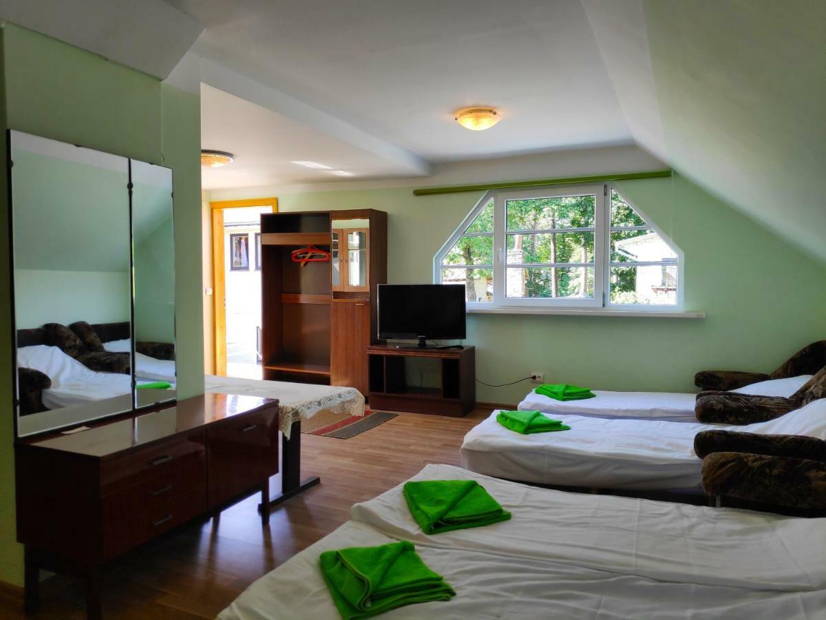 Apartments Elina Viktorijas Street Jurmala Room photo